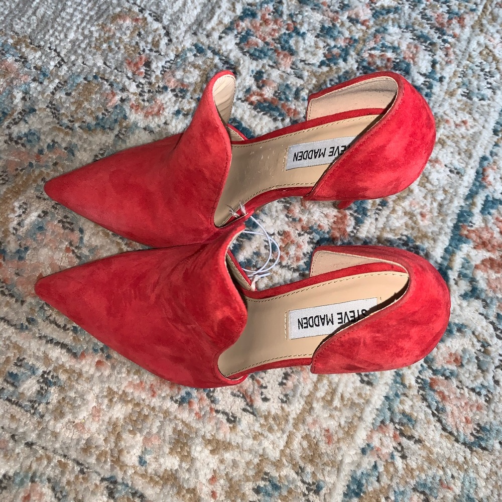 Steve Madden Red Darla Heels NWOT